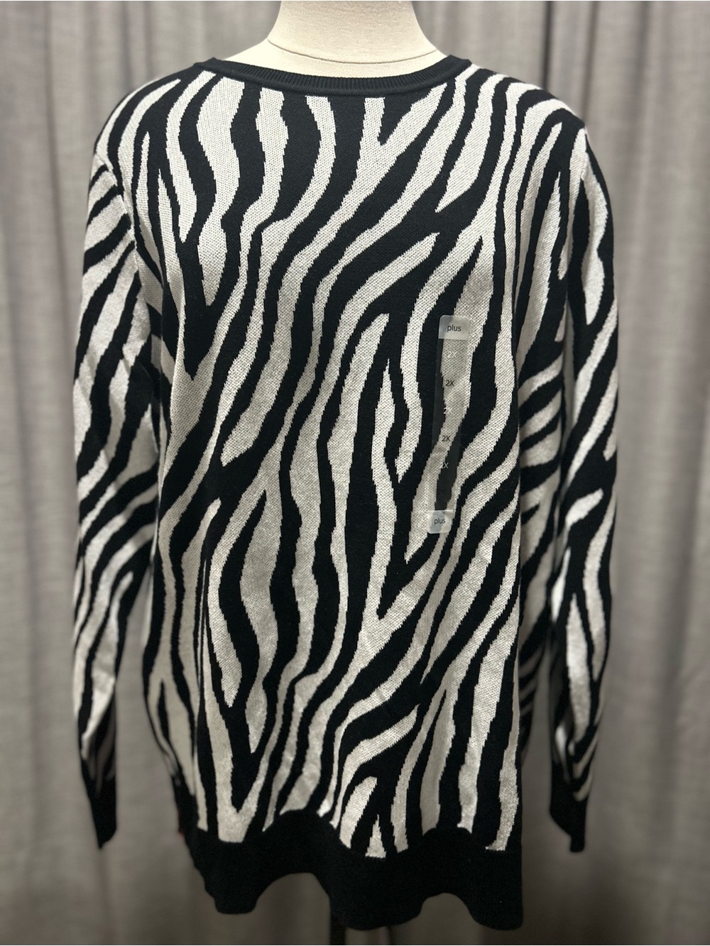 Kim Rogers Black & White Zebra-Print Crewneck Sweater